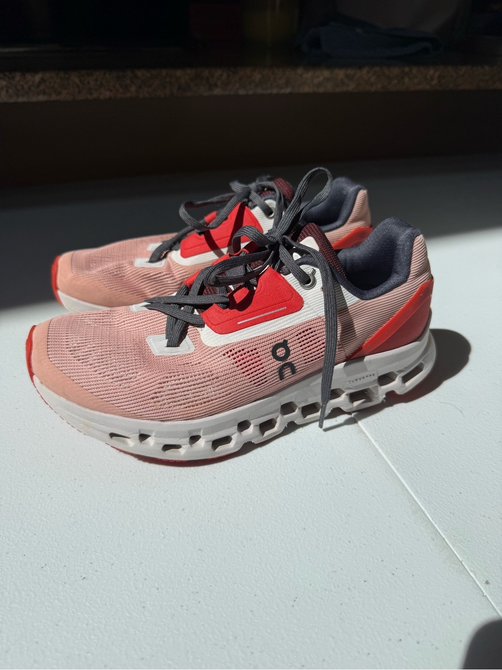 On Running On Cloundrunner 2 Sneakers